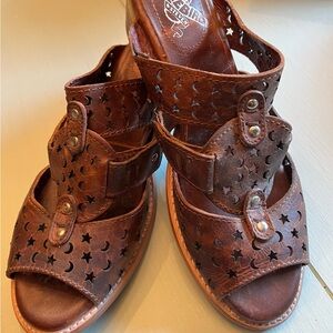 FREEBIRD by Steven Freebird Moonstar Cognac Leather Sandals size 10